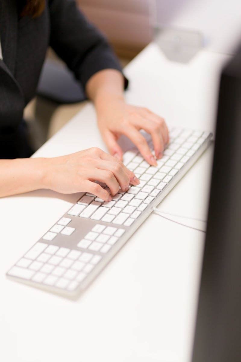 医療法人グループ本部事務局における事務員